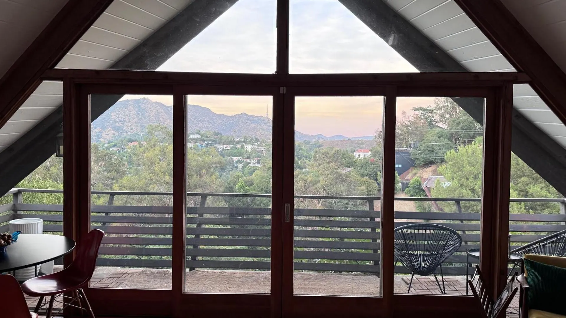 فيلا Iconic Gesner Boat House Wview Of Hollywood Sign لوس أنجلوس بيت للعطل